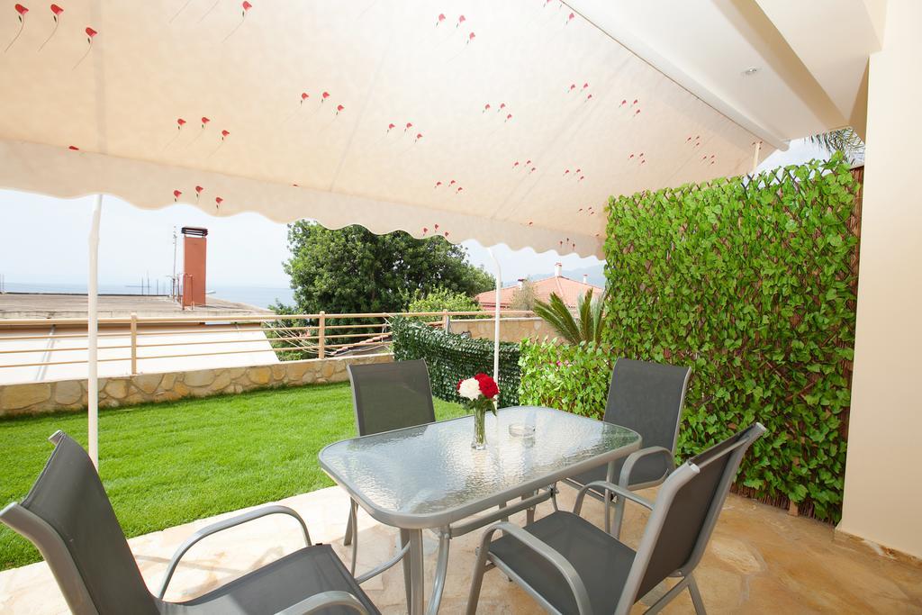 Petra Thea Apartment Kalamata Luaran gambar