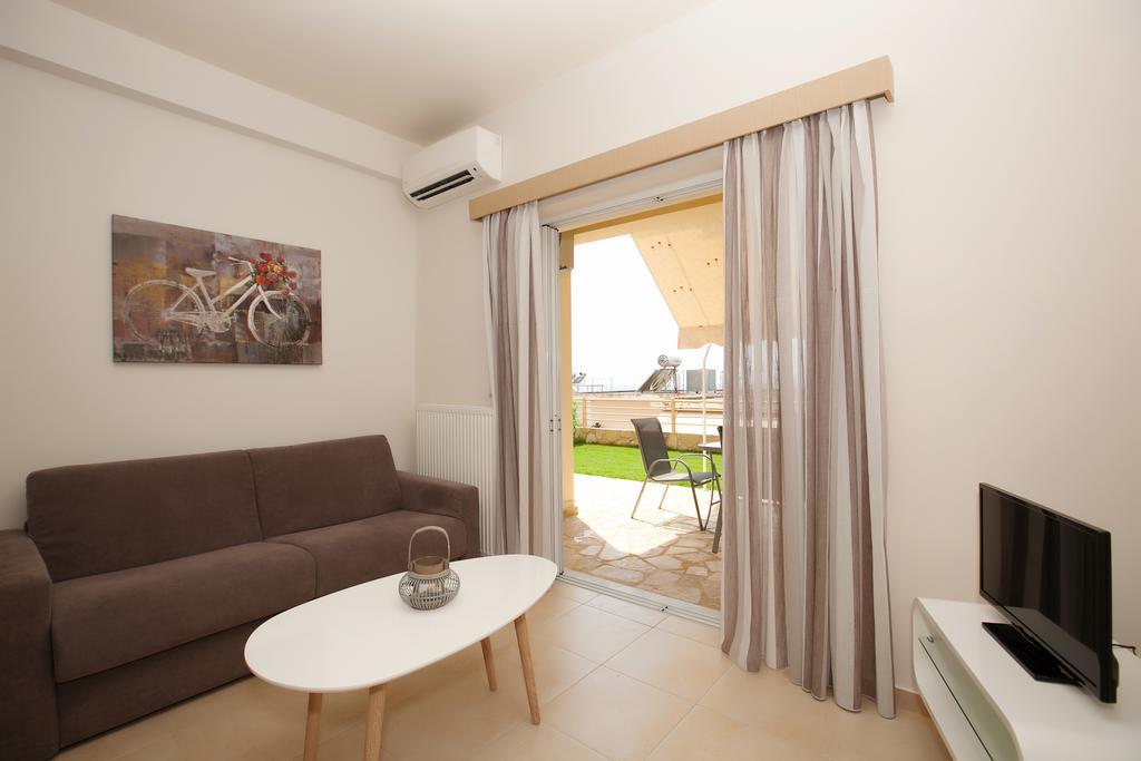 Petra Thea Apartment Kalamata Luaran gambar