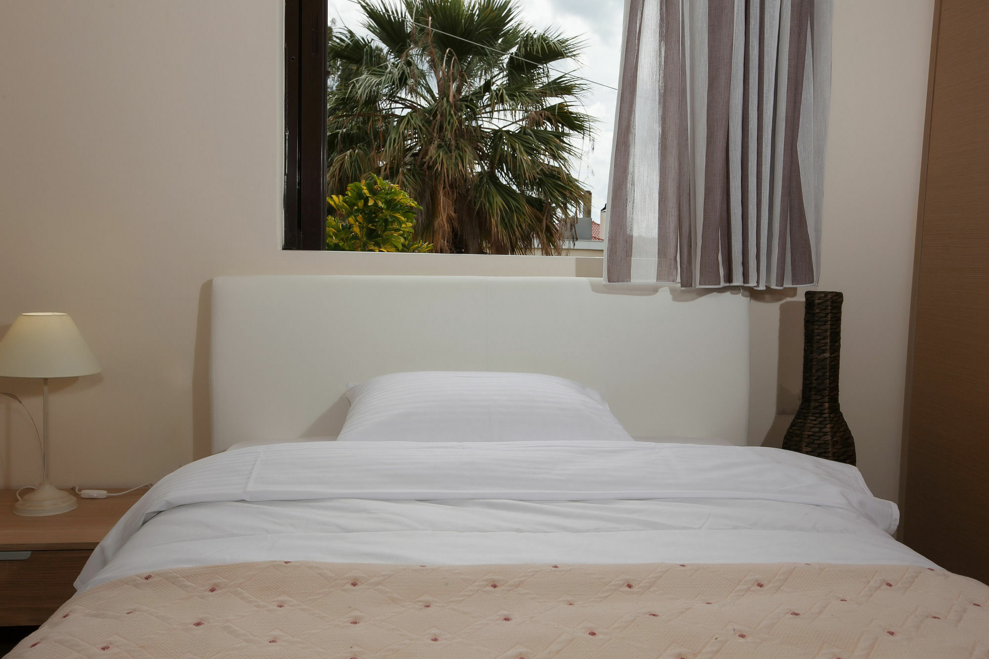 Petra Thea Apartment Kalamata Luaran gambar