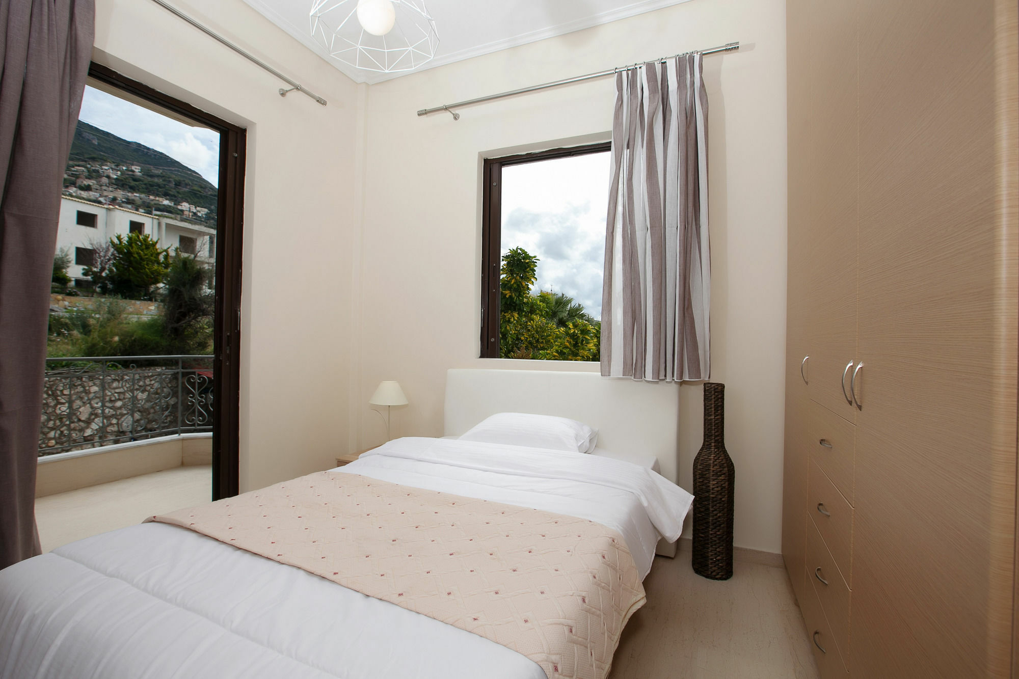 Petra Thea Apartment Kalamata Luaran gambar
